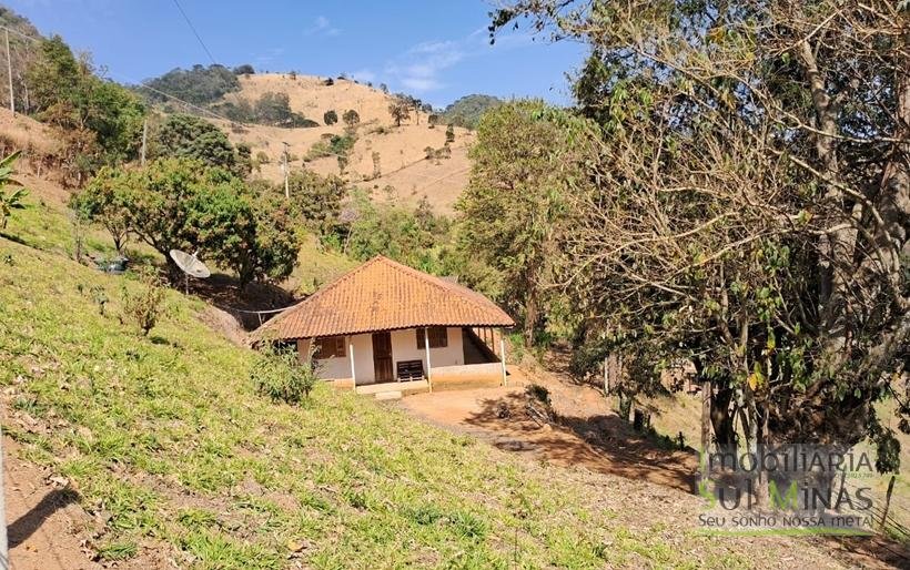 Chácara Com 3929m² À Venda em Córrego do Bom Jesus COD2241 (2)