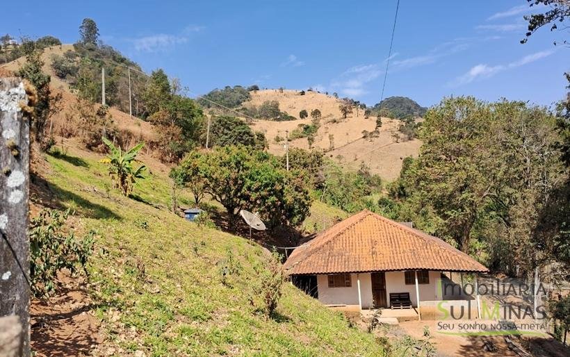 Chácara Com 3929m² À Venda em Córrego do Bom Jesus COD2241 (9)