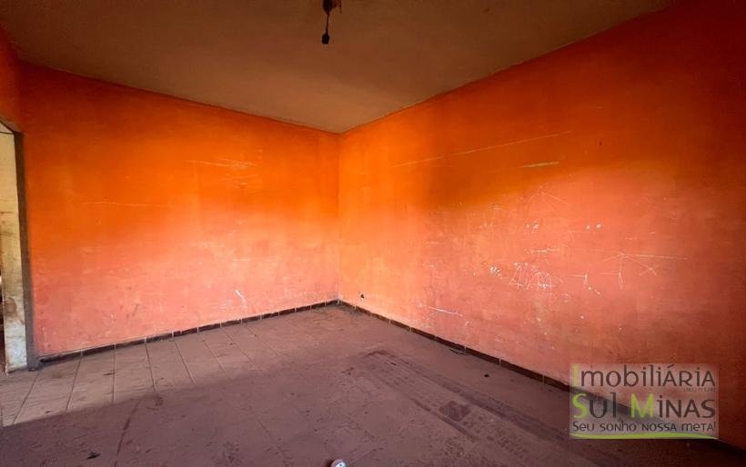 Chácara de 6.000 m² a 300m da pista em Estiva COD2246 (14)