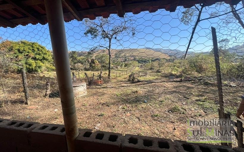 Chácara de 6.000 m² a 300m da pista em Estiva COD2246 (6)