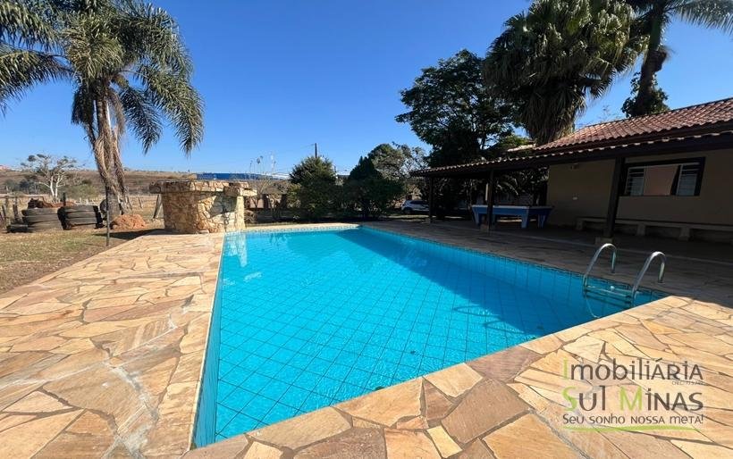 Chácara de 6000m2 com Área De Lazer À Venda COD2236 (5)