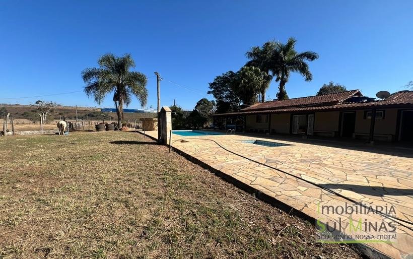 Chácara de 6000m2 com Área De Lazer À Venda COD2236 (6)