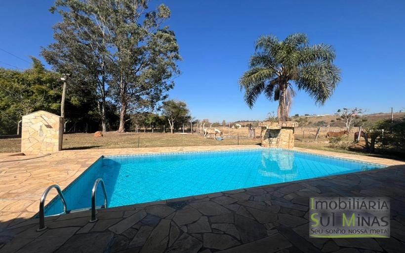 Chácara de 6000m2 com Área De Lazer À Venda COD2236 (7)