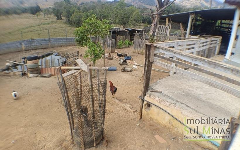 Chácara de 800 m² com Ótima Estrutura À Venda a 4 km de Cambuí COD2256 (6)