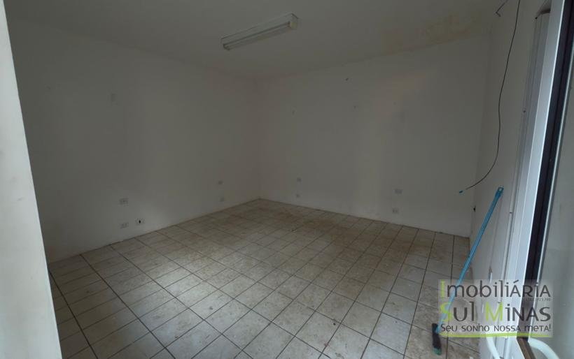 Galpão para Locação em CambuíMG – 750 m COD2225 (1)