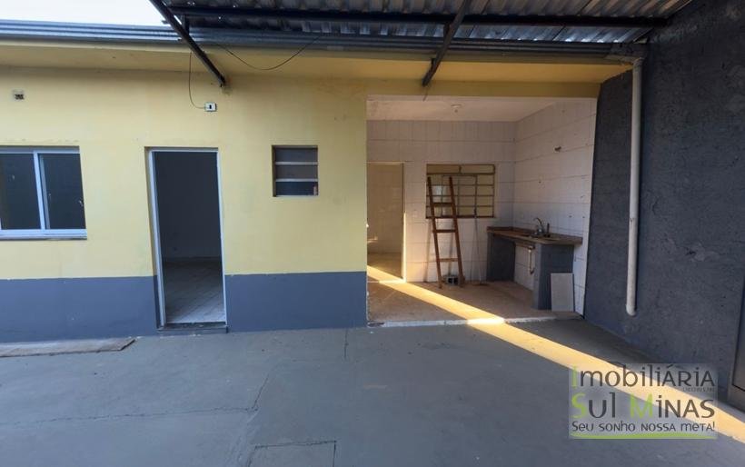 Galpão para Locação em CambuíMG – 750 m COD2225 (9)