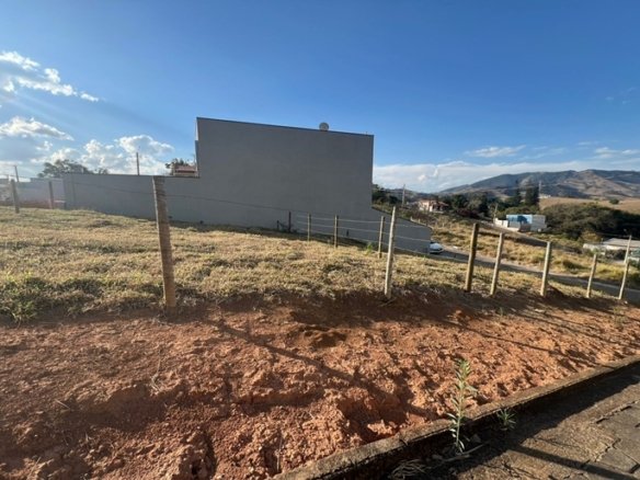 Lote Com 150,34 m² Vista Incrível Localização Privilegiada À Venda COD2253 (2)