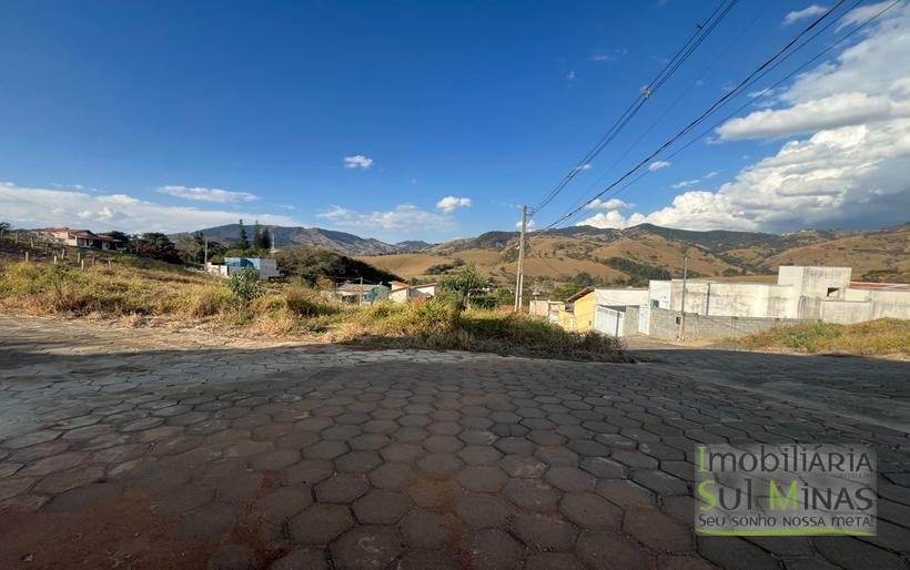 Lote Com 159,95 m² À Venda em Córrego do Bom Jesus MG COD2252 (2)