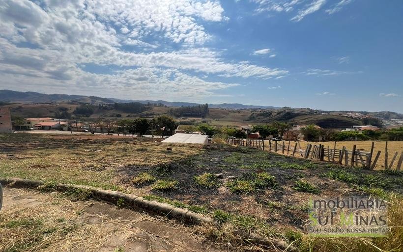 Lote de 290m em Ótimo bairro À Venda em Cambuí MG COD2249 (2)