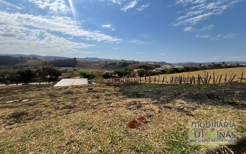 Lote de 290m em Ótimo bairro À Venda em Cambuí MG COD2249 (3)