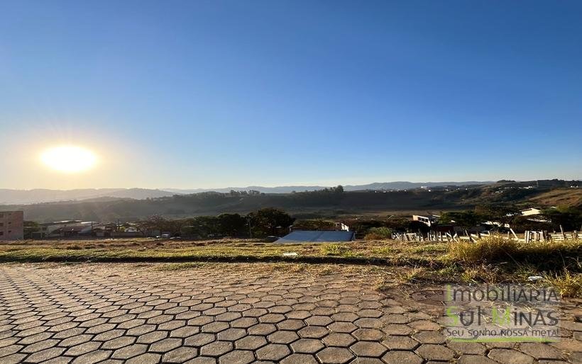 Lote de 290m em Ótimo bairro À Venda em Cambuí MG COD2249 (6)