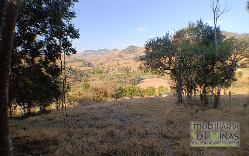 Terreno de 8.000 m² com Vista Deslumbrante À Venda em Cambuí MG cod2257 (10)