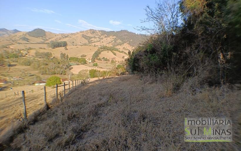 Terreno de 8.000 m² com Vista Deslumbrante À Venda em Cambuí MG cod2257 (14)