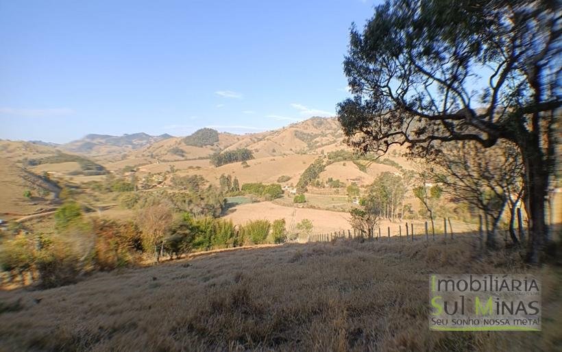 Terreno de 8.000 m² com Vista Deslumbrante À Venda em Cambuí MG cod2257 (5)