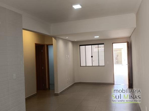 Casa Com 100,59m² em Ótima Localização À Venda em Cambuí MG COD2282 (5)