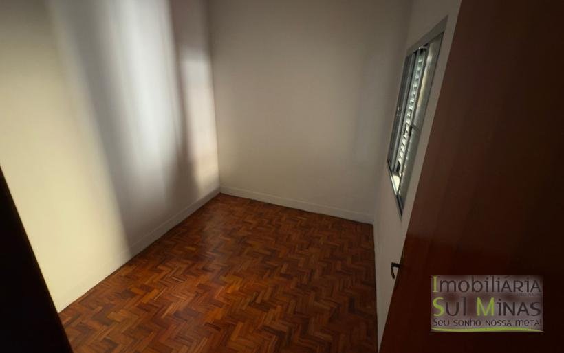 Casa Comercial para Locação no Centro de Cambuí COD2275 (10)