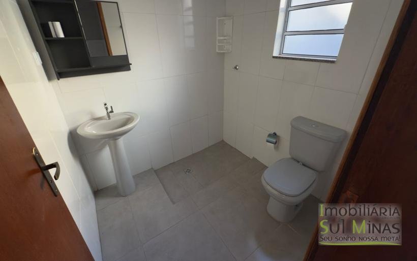 Casa Comercial para Locação no Centro de Cambuí COD2275 (11)