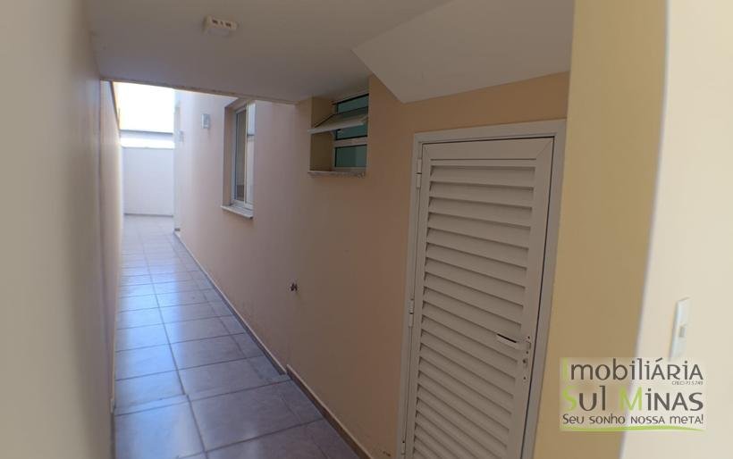 Casa Nova Com Ótimo Acabamento para Locação em Cambuí MG COD2267 (8)