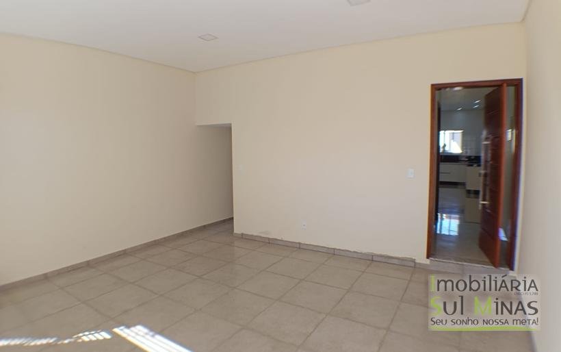 Casa Nova Com Ótimo Acabamento para Locação em Cambuí MG COD2267 (9)