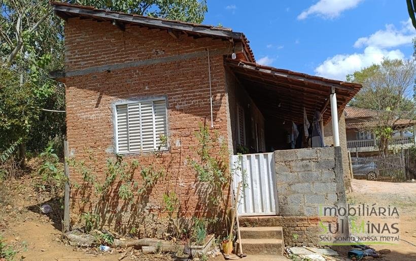 Chácara Com 1000m² á 2Km Da Fernão Dias À Venda em Estiva MG COD2260 (1)