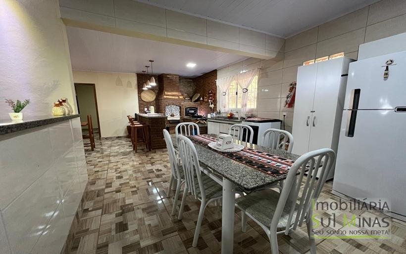 Chácara de 3 Dormitórios à Venda no Córrego do Bom Jesus MG COD2269 (21)