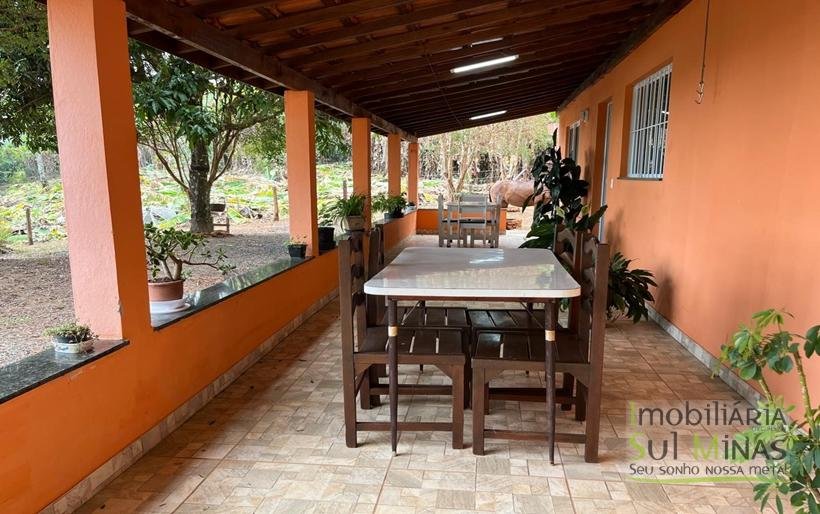 Chácara de 3 Dormitórios à Venda no Córrego do Bom Jesus MG COD2269 (24)