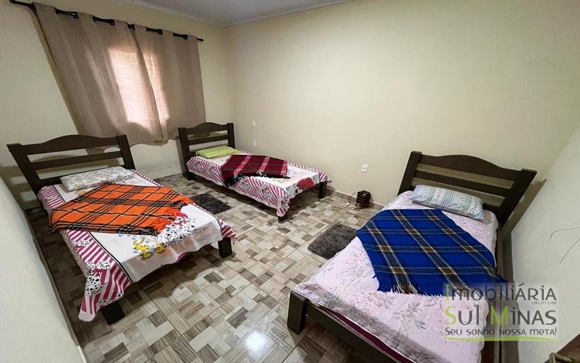 Chácara de 3 Dormitórios à Venda no Córrego do Bom Jesus MG COD2269 (29)