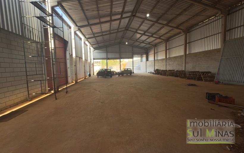 Galpão com 1200m² e ótimo acesso em Cambuí MG COD2028 (6)