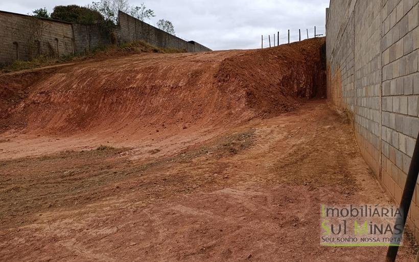 Lote À Venda em Cambuí MG com 1880m2 (4)