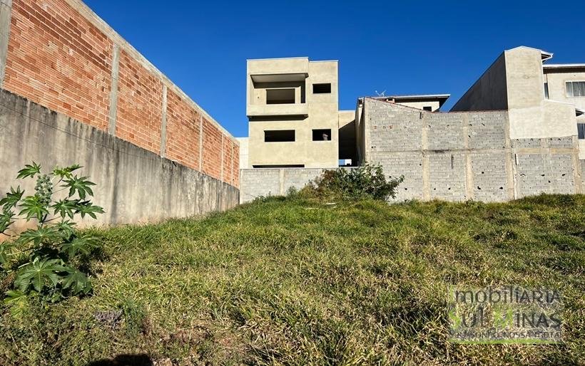 Lote de 140m² em Ótimo Bairro À Venda em Cambuí MG COD2276 (6)