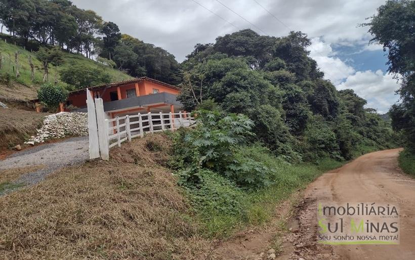 Sítio com 27.000m² Apenas 6Km do Centro À Venda em Camanducaia MG COD2262 (15)