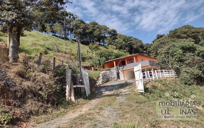 Sítio com 27.000m² Apenas 6Km do Centro À Venda em Camanducaia MG COD2262 (37)