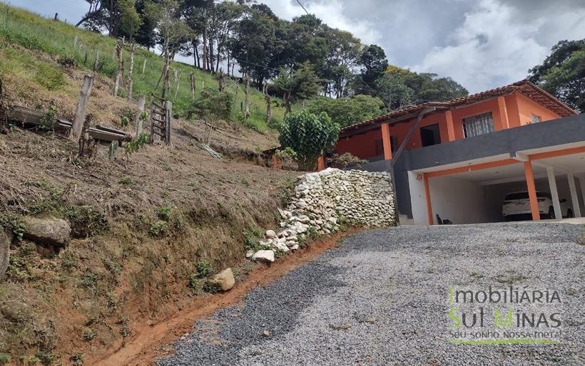 Sítio com 27.000m² Apenas 6Km do Centro À Venda em Camanducaia MG COD2262 (4)