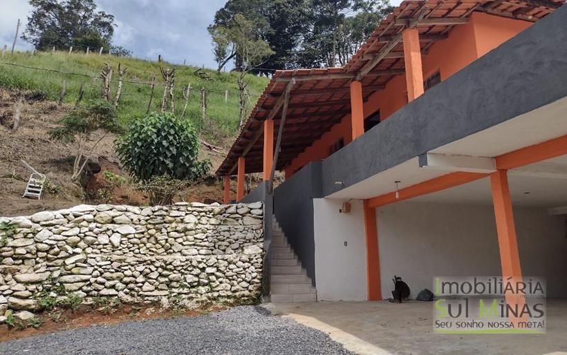 Sítio com 27.000m² Apenas 6Km do Centro À Venda em Camanducaia MG COD2262 (8)