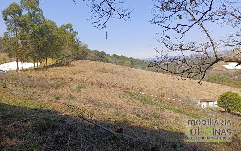 Terreno Rural Com 22.000m² na Estrada Principal À Venda em Cambuí MG COD2265 (7)
