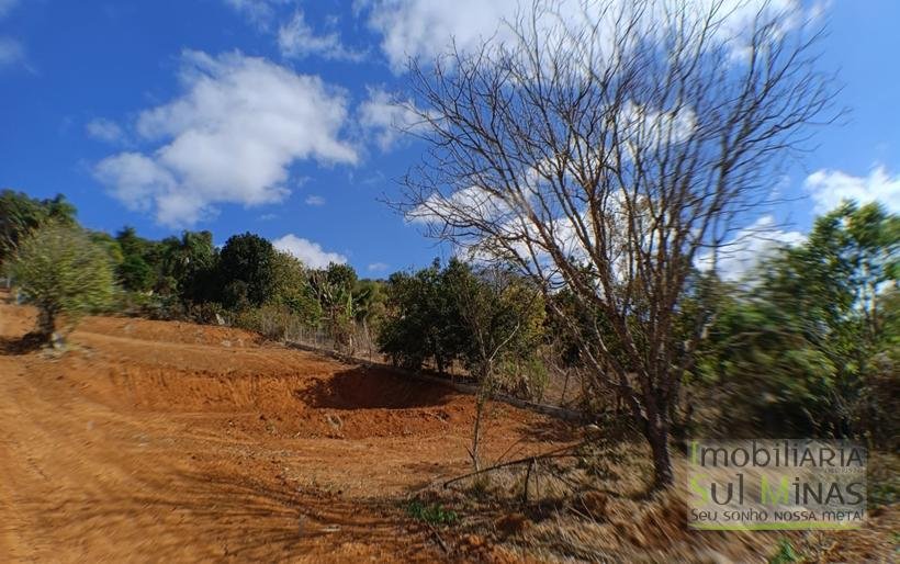 Terreno Rural Com 700m² À Venda a 2Km da Fernão Dias em Cambuí MG COD2261 (12)