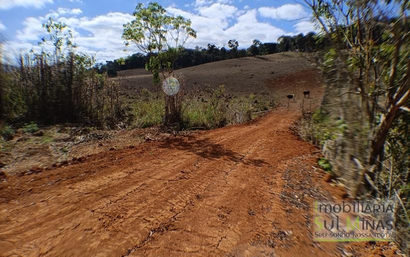 Terreno Rural Com 700m² À Venda a 2Km da Fernão Dias em Cambuí MG COD2261 (15)
