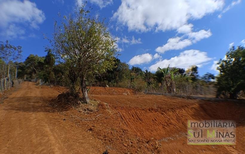 Terreno Rural Com 700m² À Venda a 2Km da Fernão Dias em Cambuí MG COD2261 (16)