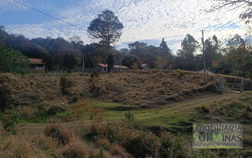 Terreno Rural com 1000m2 À Venda no Córrego do Bom Jesus COD2270 (6)