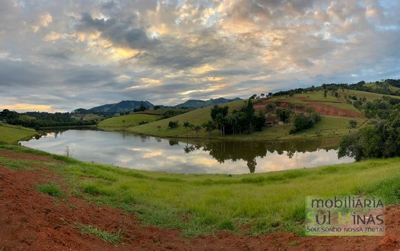 2302 Residencial Lagoa Park em Cambui MG COD2302 (36)