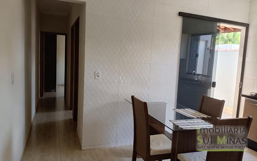 Casa Com Área de Lazer À Venda em Cambuí MG COD2285 (5)