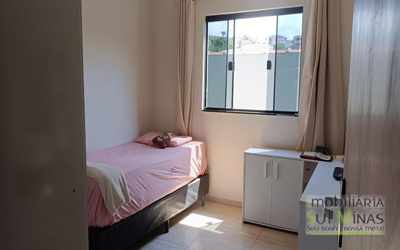 Casa Com Área de Lazer À Venda em Cambuí MG COD2285 (6)