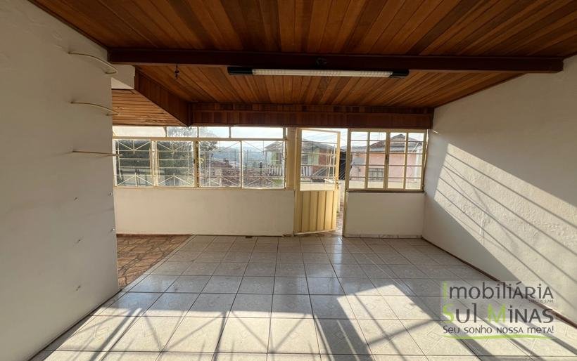 Casa Comercial Com 3 Salas para Locação no Centro de CambuíMG COD2287 (5)