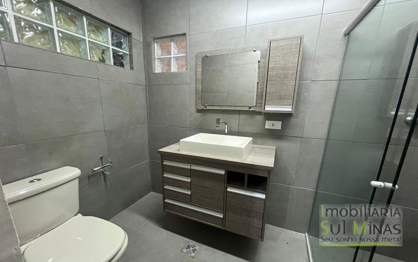 Casa Nova com Piscina a Venda em Cambuí MG Cód. 1472 (14)