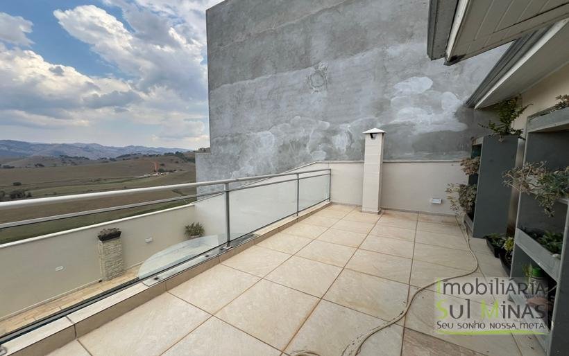 Casa Nova com Piscina a Venda em Cambuí MG Cód. 1472 (5)