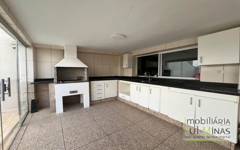 Casa Nova com Piscina a Venda em Cambuí MG Cód. 1472 (8)