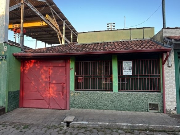 Casa a venda e Cambui MG com 2 dormitórios COD1511