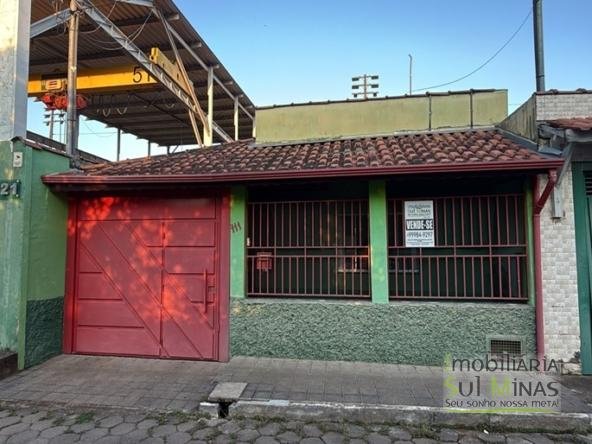 Casa a venda e Cambui MG com 2 dormitórios COD1511