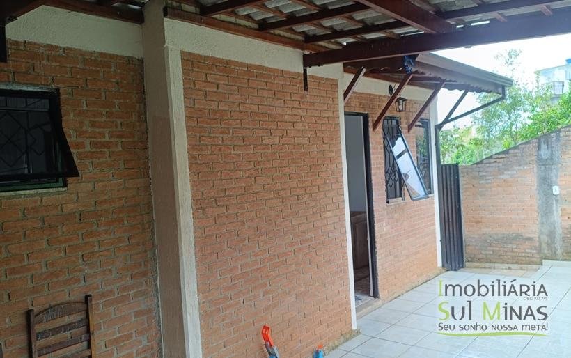 Casa em Ótimo Bairro À Venda em Cambuí MG COD2305 (15)