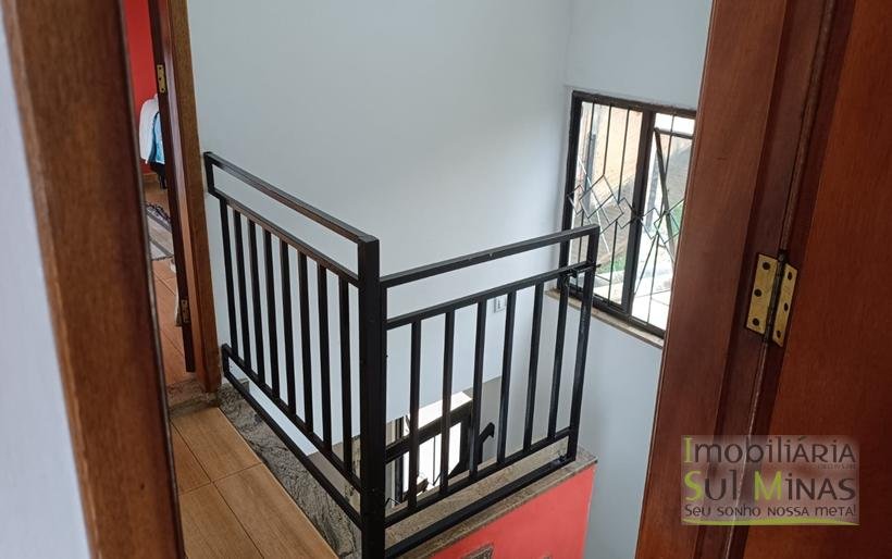 Casa em Ótimo Bairro À Venda em Cambuí MG COD2305 (7)